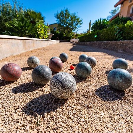 Navis Luxury Villa ヴォディツェ エクステリア 写真